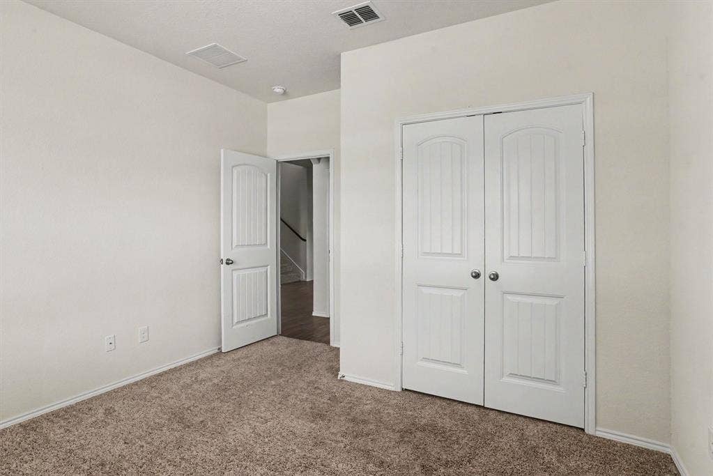 506 Robinson Way, Fate, TX 75189