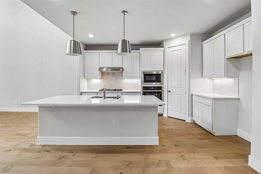 6340 Simone Avenue, McKinney, TX 75071 6340 Simone Avenue, McKinney, TX 75071