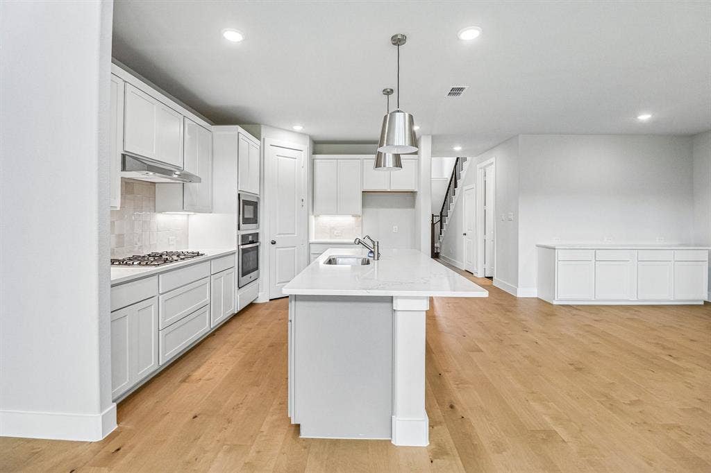 6340 Simone Avenue, McKinney, TX 75071 6340 Simone Avenue, McKinney, TX 75071
