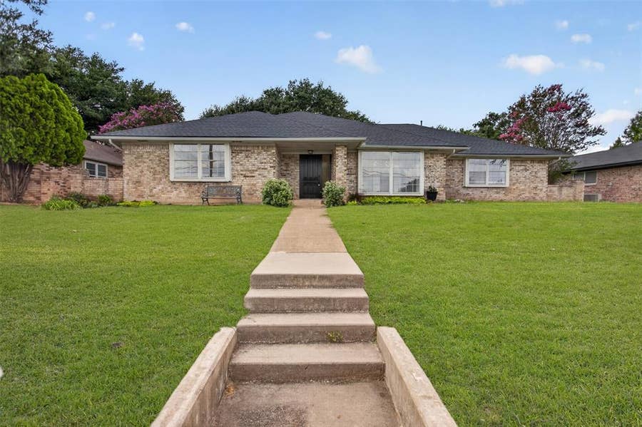 Property photo for 2303 Mccoy Road, Carrollton, TX
