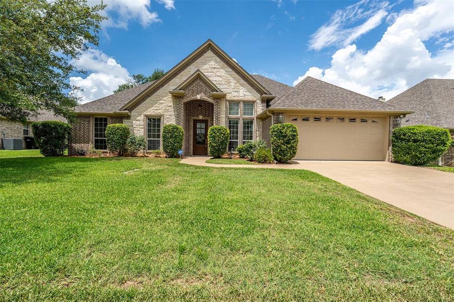 Property photo for 16532 Milwood, Tyler, TX