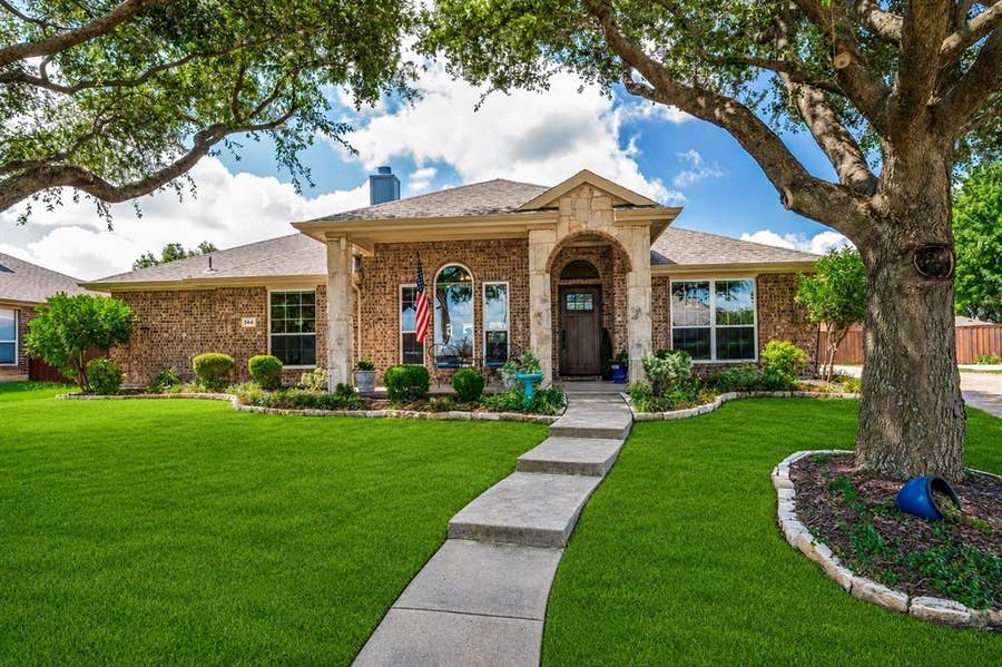Property photo for 344 Sagebrush Trail, Murphy, TX