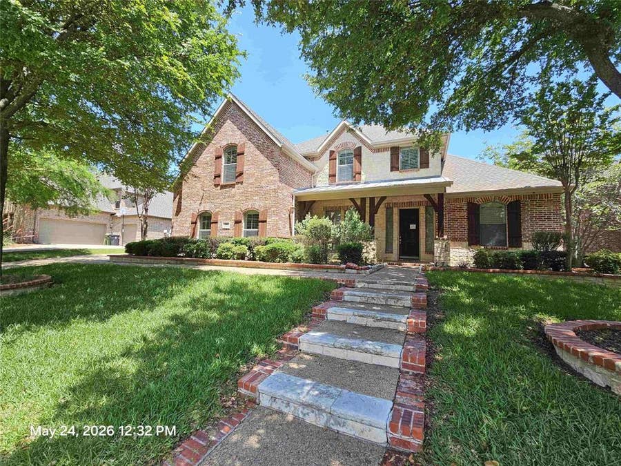 Property photo for 211 High Point Drive, Murphy, TX
