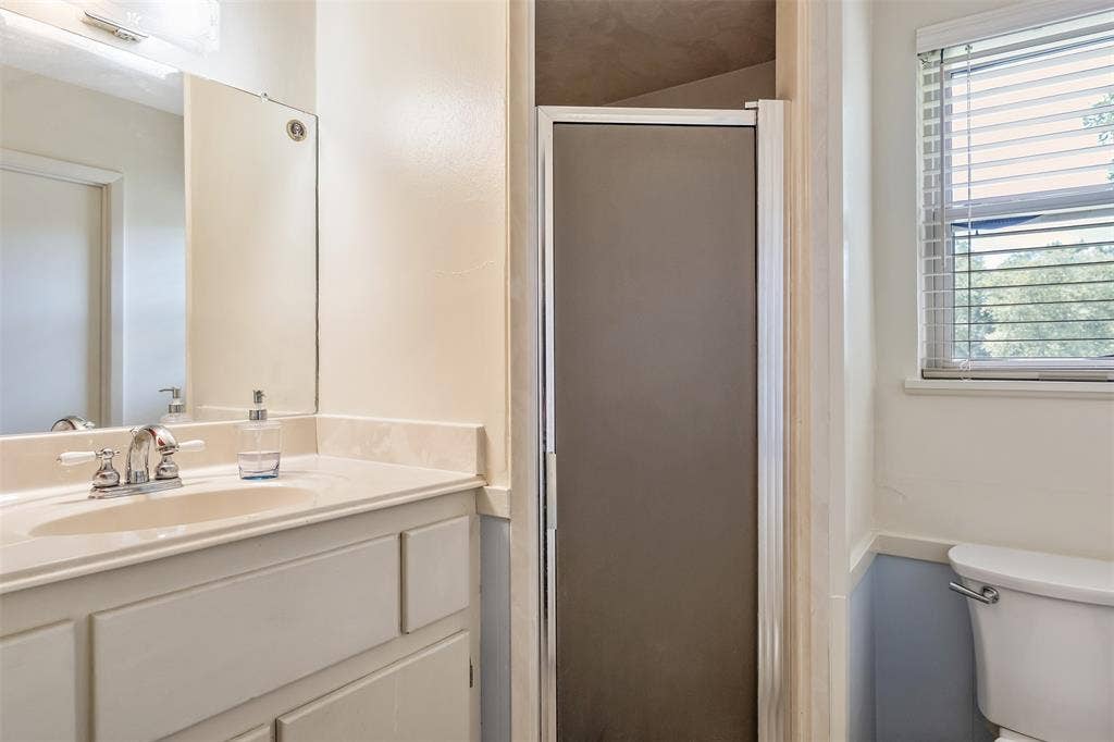 18448 County Road 138, Flint, TX 75762 18448 County Road 138, Flint, TX 75762