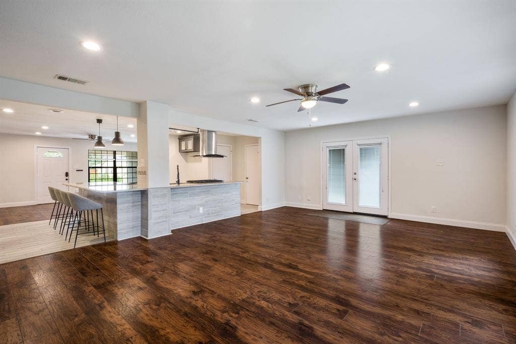 3005 Cameo Lane, Farmers Branch, TX 75234 3005 Cameo Lane, Farmers Branch, TX 75234