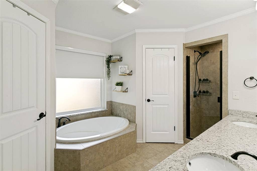 1805 Timbercreek Road, Benbrook, TX 76126 1805 Timbercreek Road, Benbrook, TX 76126