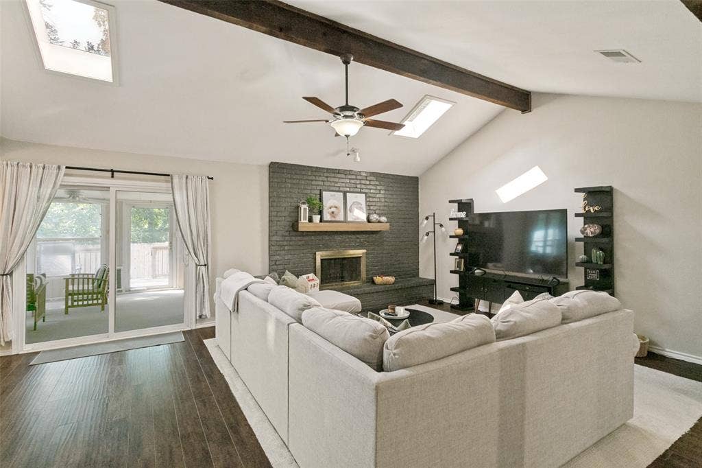 1805 Timbercreek Road, Benbrook, TX 76126 1805 Timbercreek Road, Benbrook, TX 76126