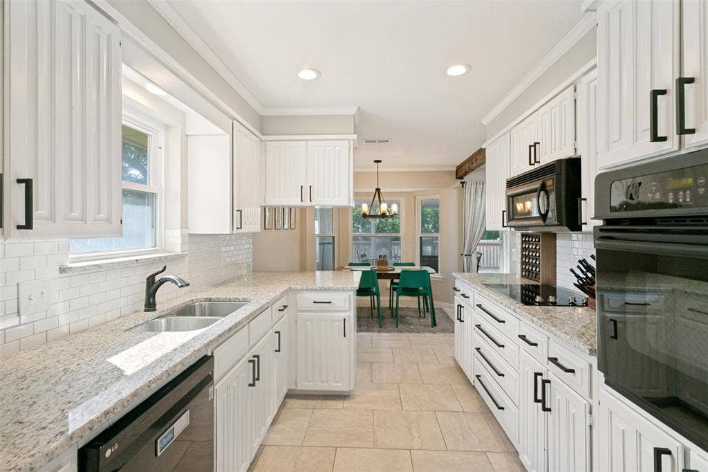 1805 Timbercreek Road, Benbrook, TX 76126 1805 Timbercreek Road, Benbrook, TX 76126
