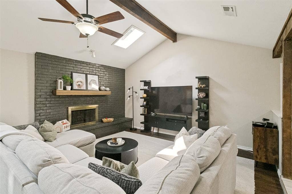 1805 Timbercreek Road, Benbrook, TX 76126 1805 Timbercreek Road, Benbrook, TX 76126