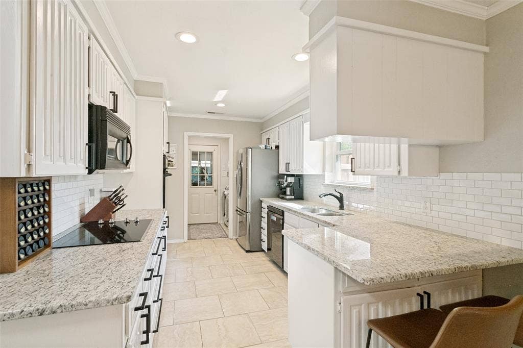 1805 Timbercreek Road, Benbrook, TX 76126 1805 Timbercreek Road, Benbrook, TX 76126