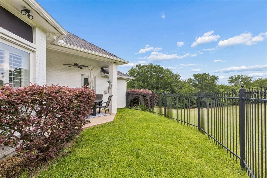 2855 Sonterra Drive, Cedar Hill, TX 75104 2855 Sonterra Drive, Cedar Hill, TX 75104