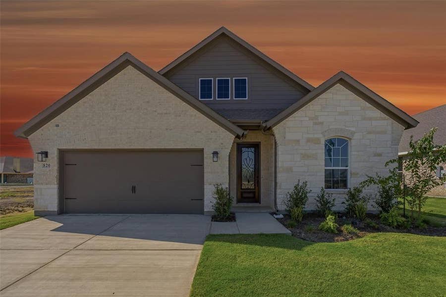 Property photo for 820 Sand Piper Lane, Anna, TX