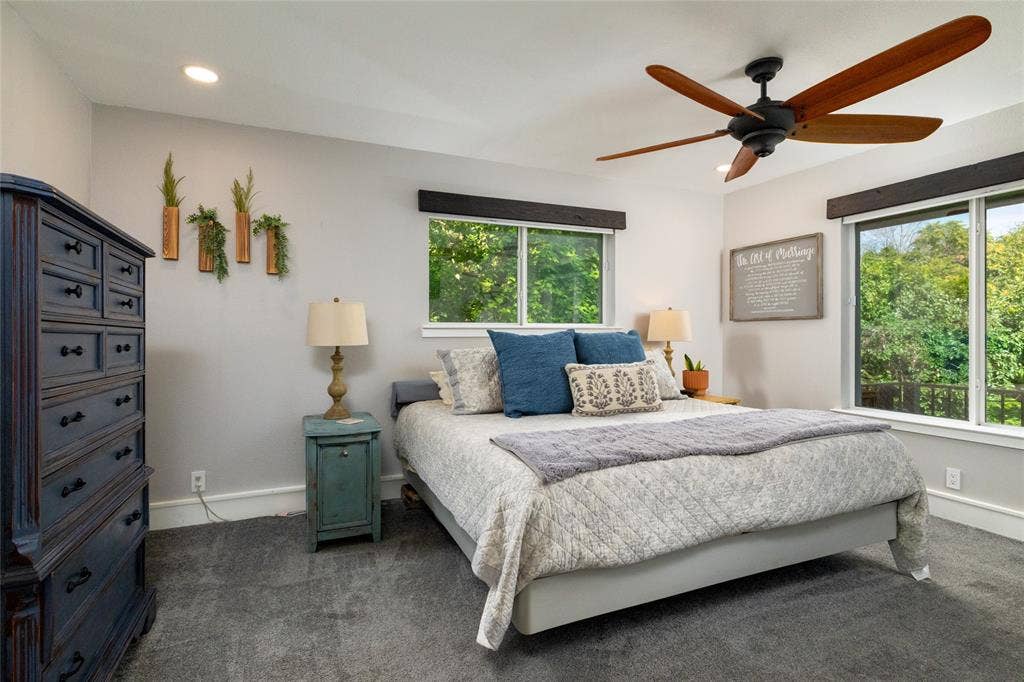 205 Timberlake Drive, Azle, TX 76020 Primary Bedroom