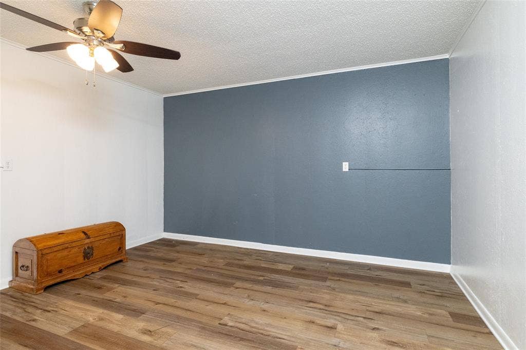 205 Timberlake Drive, Azle, TX 76020 Yet another bedroom