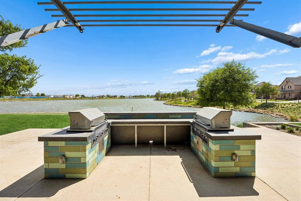 1502 20th Street, Northlake, TX 76226 Harvest Community - Patio terrace