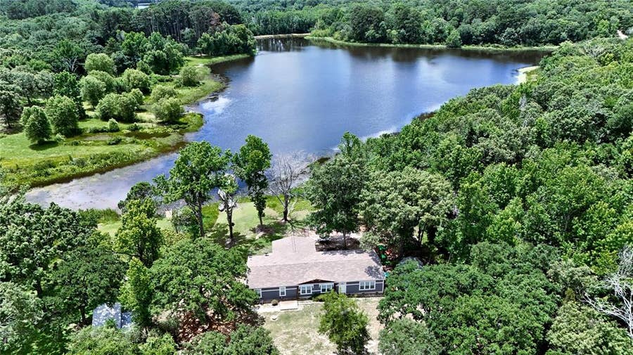 Property photo for 6880 PR 7703, Athens, TX