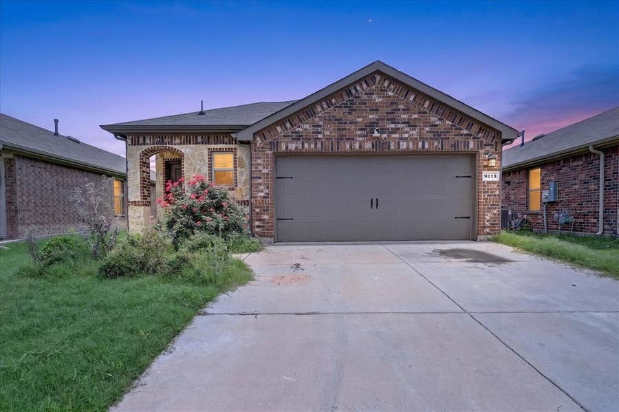 Property photo for 3113 Prairie Hill Grove, Crandall, TX