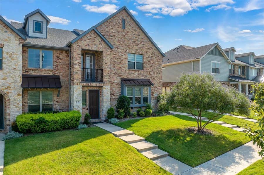 Property photo for 2618 Dodson Street, Garland, TX