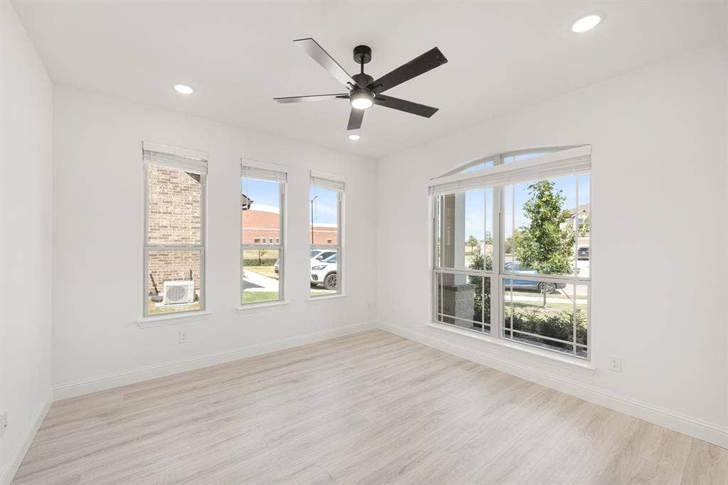 917 Greenleaf Court, Anna, TX 75409