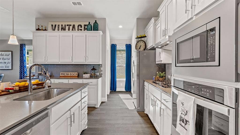 2812 MCCORMICK Street, Denton, TX 76205 2812 MCCORMICK Street, Denton, TX 76205