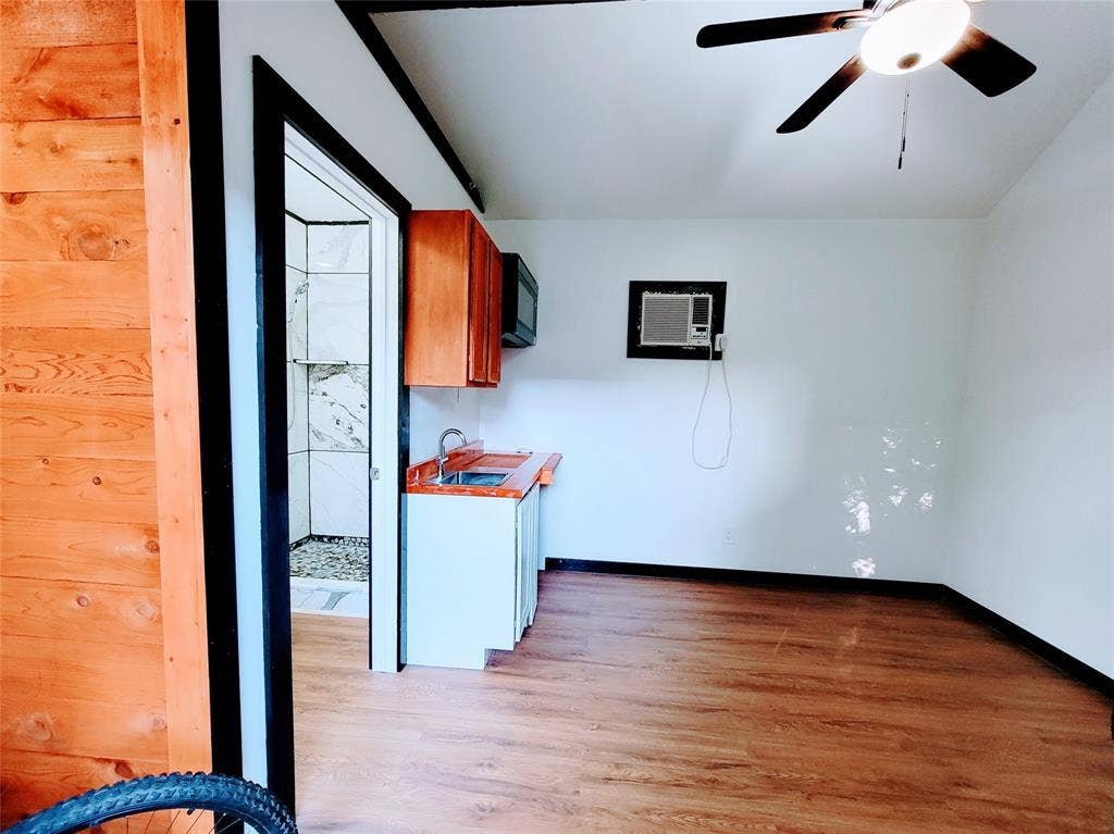 5828 Sidewinder Trail, Fort Worth, TX 76131 Guest House