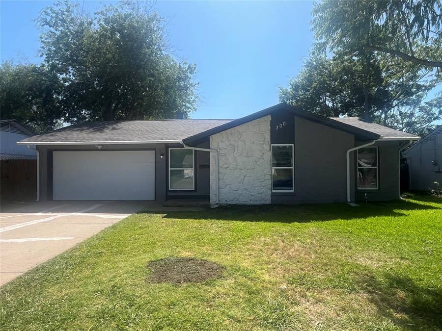 Property photo for 300 Ocean Drive, Richardson, TX