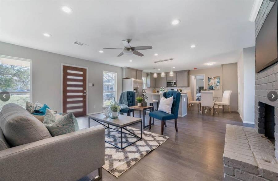 Property photo for 1131 Forester Drive, Dallas, TX