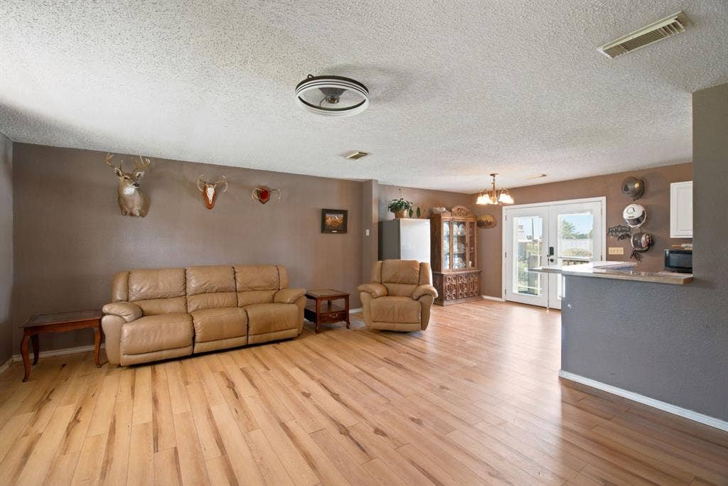 139 Private Road 4902, Azle, TX 76020 139 Private Road 4902, Azle, TX 76020
