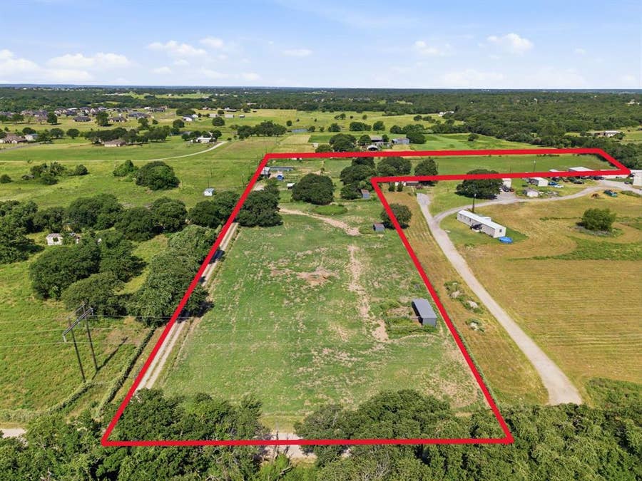 Property photo for 139 Private Road 4902, Azle, TX