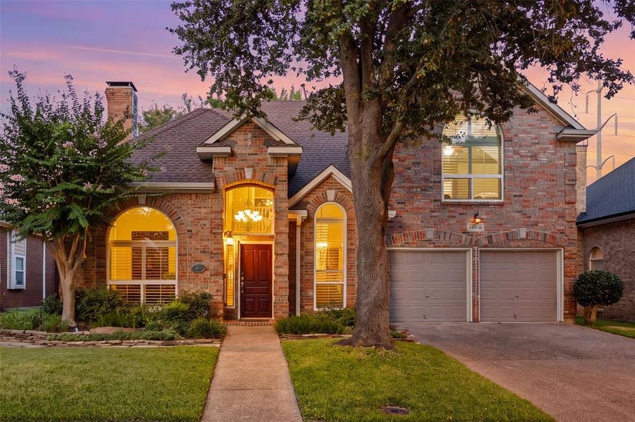 Property photo for 14616 Waterview Circle, Addison, TX