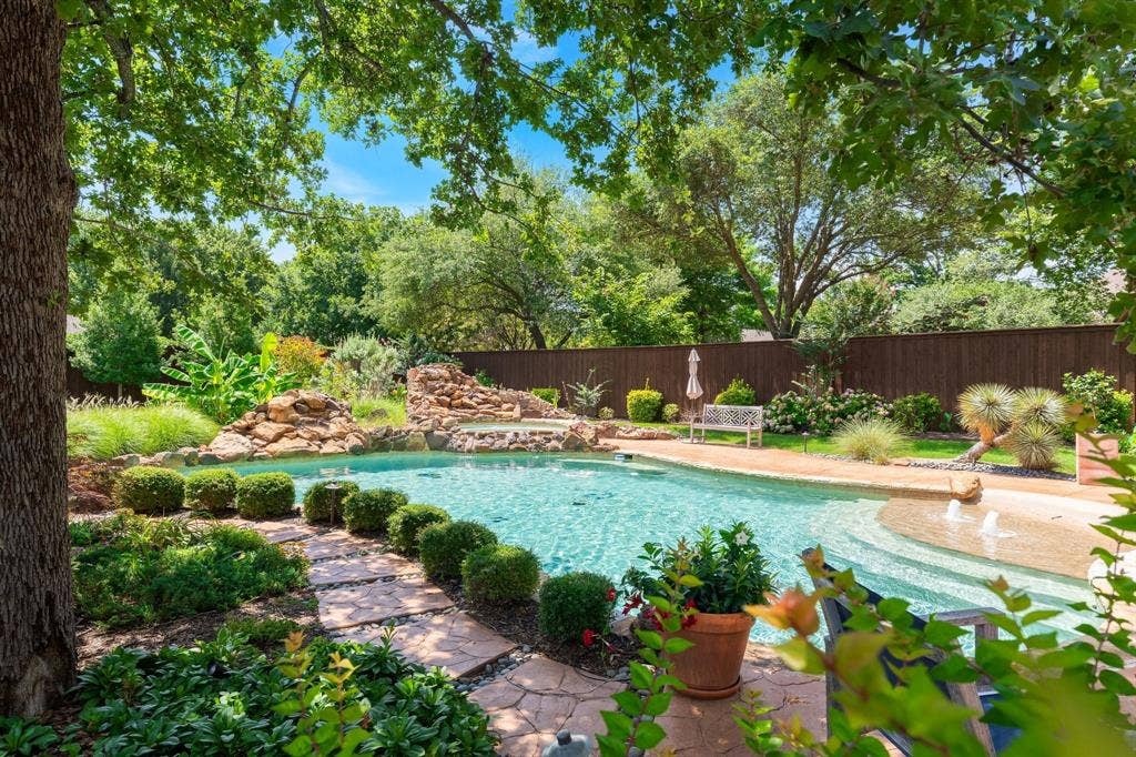 pool and spa combo