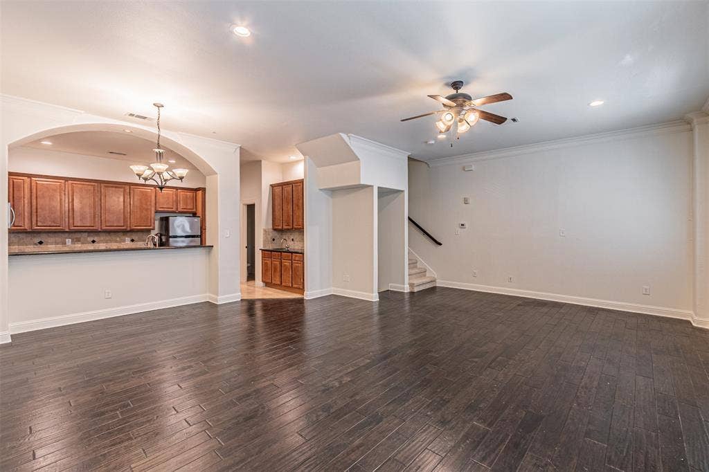 2316 Stutz Drive, #A, Dallas, TX 75235 2316 Stutz Drive, #A, Dallas, TX 75235