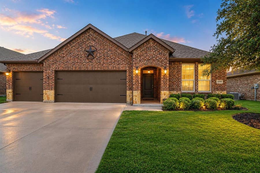 Property photo for 4016 Woodford Drive, Forney, TX