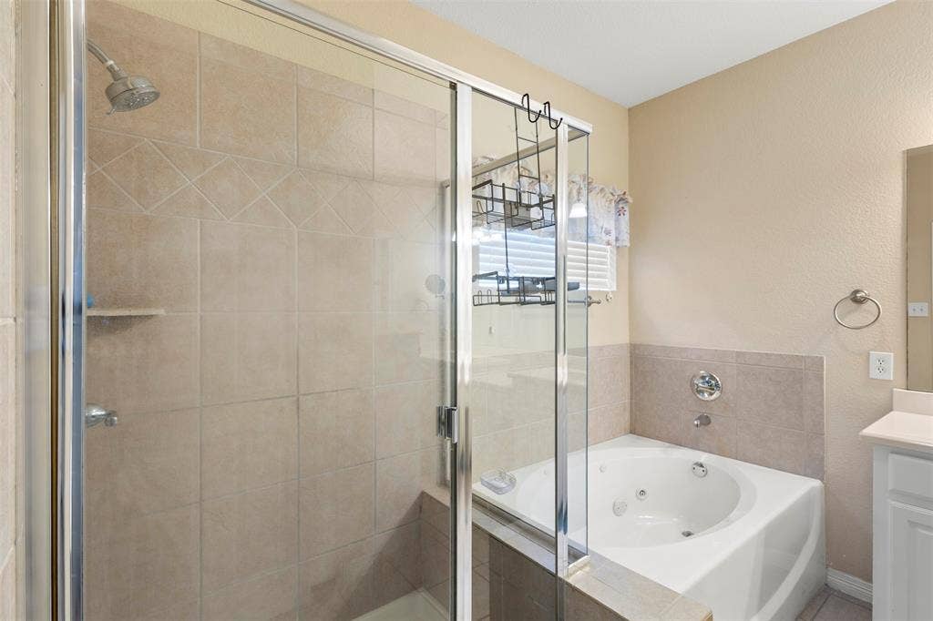 207 Red Wolf Lane, Red Oak, TX 75154 207 Red Wolf Lane, Red Oak, TX 75154