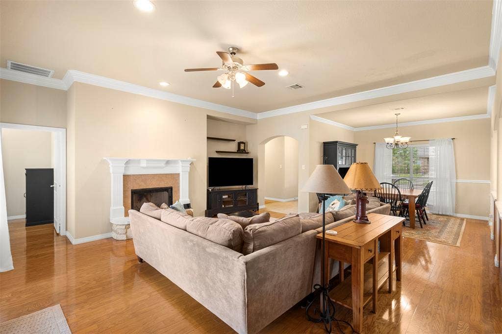 207 Red Wolf Lane, Red Oak, TX 75154 207 Red Wolf Lane, Red Oak, TX 75154