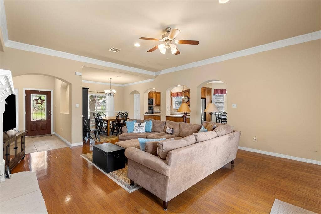 207 Red Wolf Lane, Red Oak, TX 75154 207 Red Wolf Lane, Red Oak, TX 75154