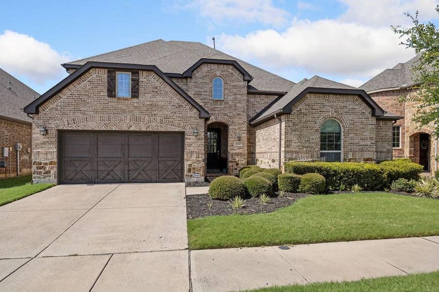 Property photo for 833 Fireside Drive, Little Elm, TX