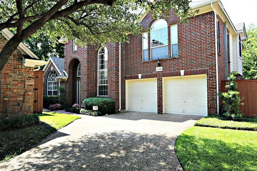 Property photo for 14588 Poe Court, Addison, TX