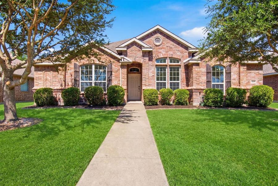 Property photo for 111 Timbershade Drive, Red Oak, TX