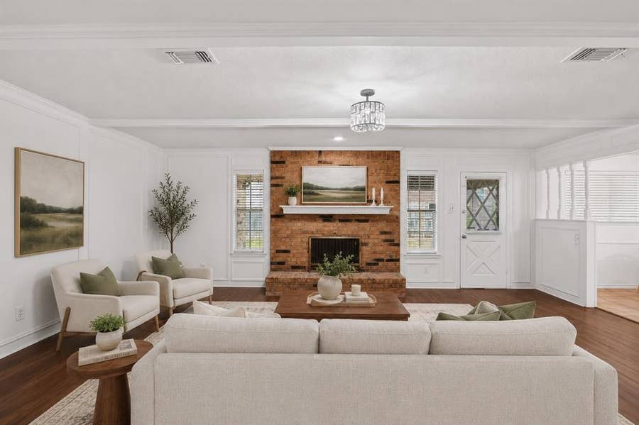 Property photo for 2132 Sandy Lane, Irving, TX