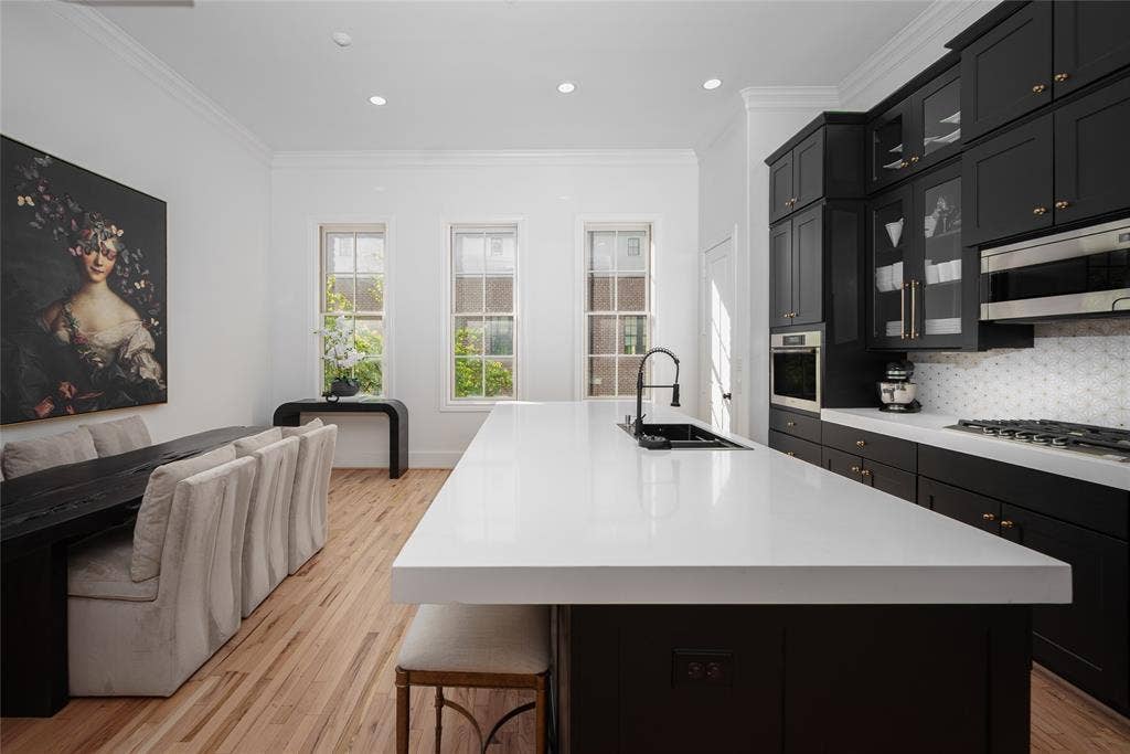 727 Will Rice Avenue, Irving, TX 75039