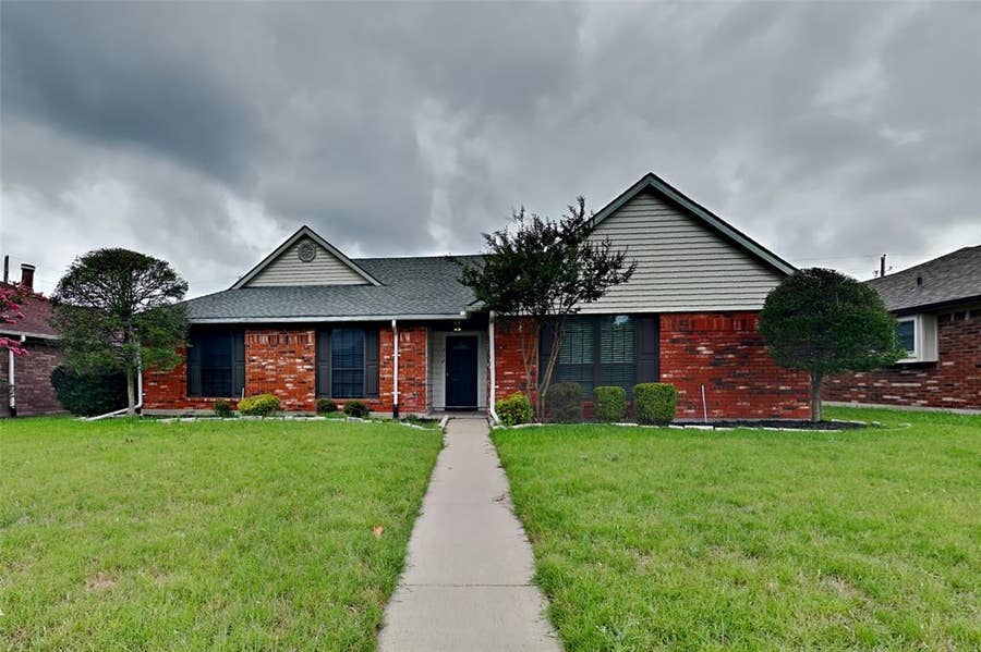 Property photo for 712 Bluebonnet Drive, Allen, TX