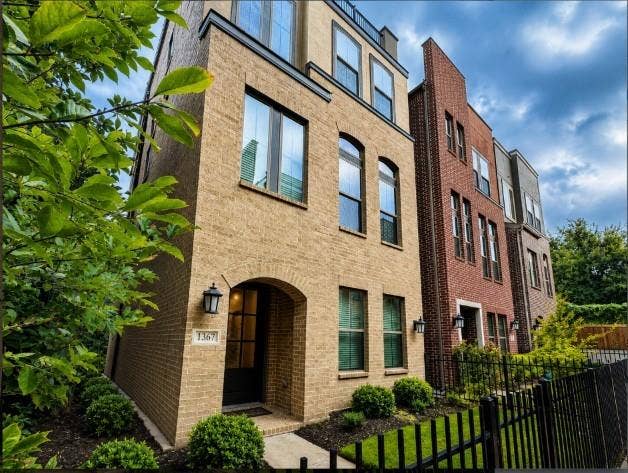 Property photo for 1367 Branchwood Place, Dallas, TX