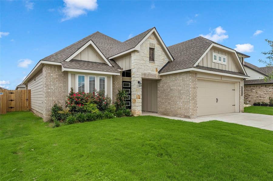 Property photo for 11313 Celestial Court, Waco, TX