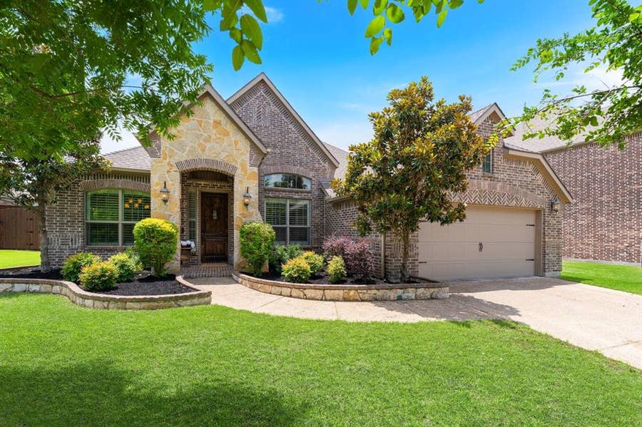 Property photo for 421 Hampshire Drive, Prosper, TX