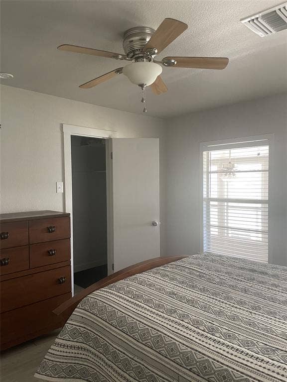 3804 Sandy Beach Drive, Granbury, TX 76049 2nd bedroom