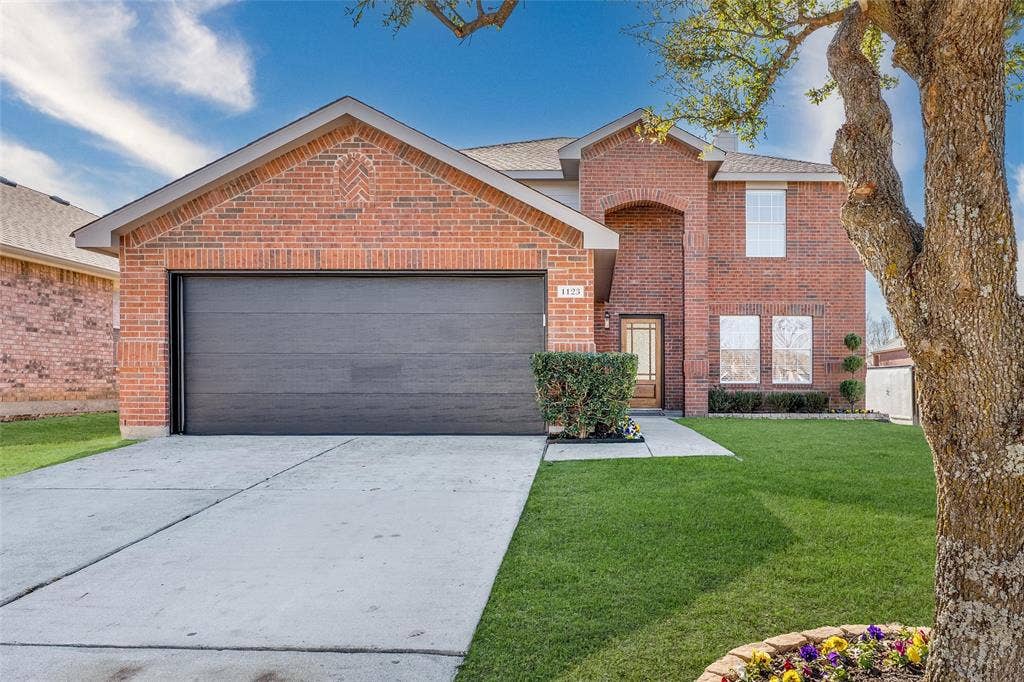 1123 Caroline Drive, Princeton, TX 75407 Welcome to this beautifully remodeled home at 1123 Caroline Dr in Princeton