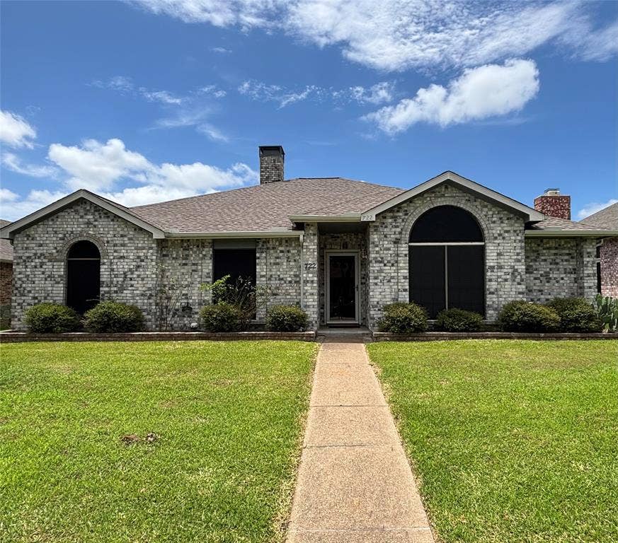 Property photo for 722 Big Thicket Trail, Mesquite, TX