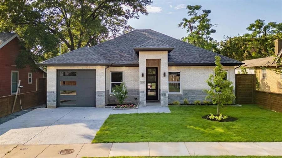 Property photo for 2230 Garden Drive, Dallas, TX