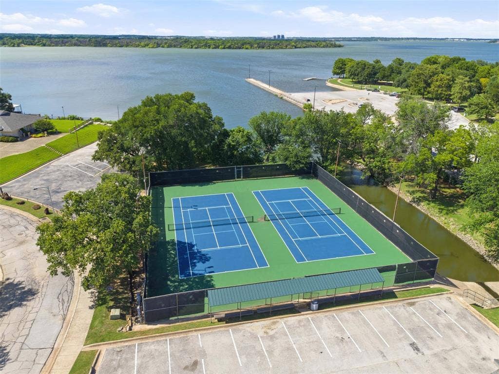 7212 Big Bear Lake Drive, Arlington, TX 76016 7212 Big Bear Lake Drive, Arlington, TX 76016